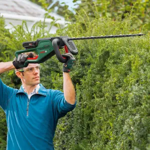 Bosch Power for all UniversalHedgeCut 18-55 18V Cordless 550mm Hedge trimmer