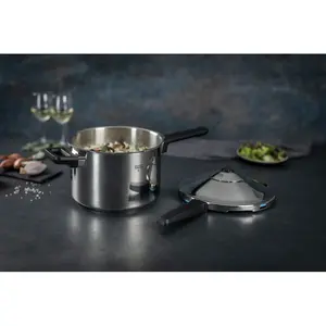 Kuhn Rikon Duromatic Inox Stainless Steel Pressure Cooker for All Hobs, Long Handle 2.5L / 20cm