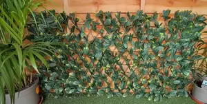 Expanding Decorative Trellis Artificial Green Leaf Willow Trellis Panel Screen