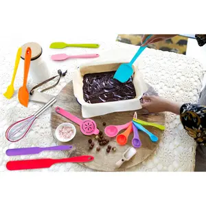 15 Pieces Set, Silicone Spatulas Kitchen Utensils For Cooking Baking Mixing, Non Stick & Heat Resistant Rubber Kitchen Tools With Holder, Healthy & One Piece Design, Black Multicolour