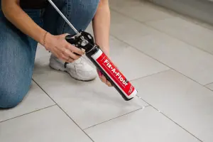 Fix-A-Floor Extra Strength Bonding Adhesive for Loose and Hollow Tiles, Wood, LVT & Laminate. Includes 2mm+ tip - Pack of 6