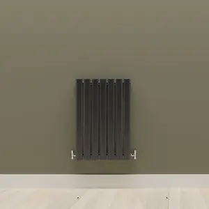 Horizontal Black Single Oval Panel Radiator (H)600mm x (W)413mm, 1462 BTU.