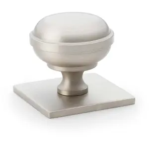 Classic Round Cabinet Door Knob & Matching Backplate - Satin Nickel 34mm Handle