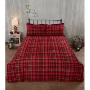 Stag & Wreath Winter Brushed Cotton Duvet Cover Set Red / Super King Duvet Cover + 2 Standard Pillowcases