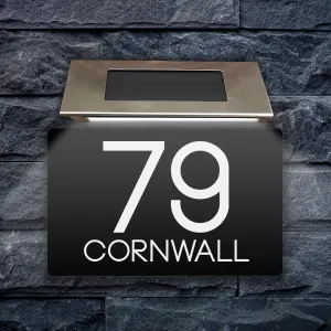 Personalised Aluminium House Plaque with Solar Light Customised with Your House Number and Street Name 160 x 280mm Black