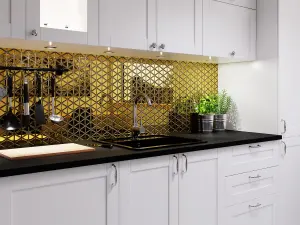 Glass mosaic on mesh for bathroom or kitchen 263mm x 303mm - Golden mirror