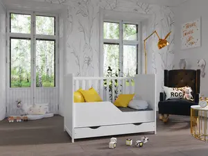 Matilda cot bed 120x60cm with drawer