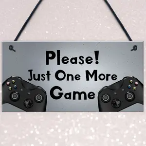 Novelty Man Cave Bedroom Sign For Gamer Gift For Dad Son Brother Gaming Sign