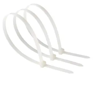 Diall White Cable tie (L)450mm, Pack of 25