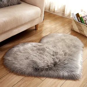 Grey Heart Shape Super Soft Shaggy Floor Area Rug Kids Room Decor Seat Pad 40 x 50 cm