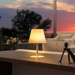 Outsunny Outdoor Table Lamp with Solar and USB Charge, Cordless