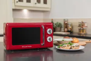 Russell Hobbs RHRETMM705R 700W 17L Retro Red Compact Manual Microwave