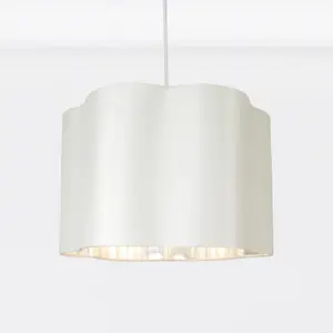 First Choice Lighting Set of 2 Off White with Chrome Inner Scalloped Pendant Shades