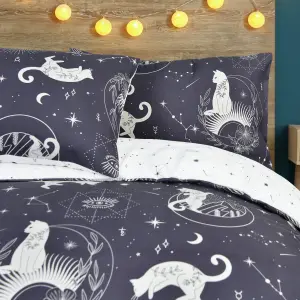 Smart Living Luxury Super Soft Reversible Celestial Cats Duvet Cover with Pillowcase