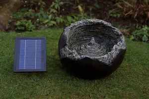 Gardenwize Outdoor Garden Solar Powered Decorative Water Fountain Feature - Rock Bowl