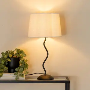 ValueLights Wiggle Black Metal Single Stem Table Lamp with Cream Boucle Scallop Shade & Bulb