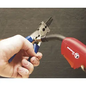 Sealey Welding Pliers With Spring Loaded & Fully Insulated Handles WP94