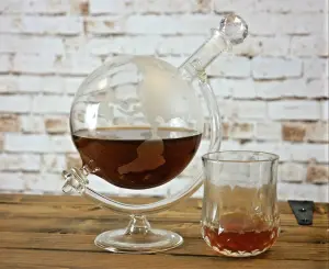 Glass Globe Drinks Decanter 700ml