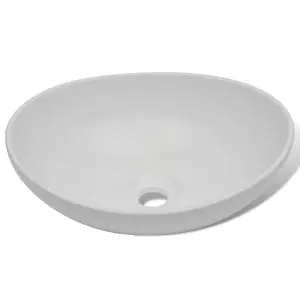 Berkfield Bathroom Basin with Mixer Tap Ceramic Oval White