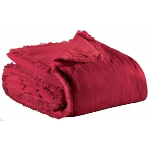 Trantham Polyester Solid Colour Bedspread Ruby / 260 x 260cm