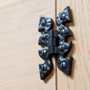 Hammer & Tongs - Ornate Cabinet Hinge - H75mm - Black