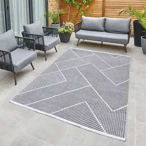 Silver Outdoor Rug, Geometric Striped Stain-Resistant Rug For Patio Decks, 3mm Modern Outdoor Area Rug-160cm X 220cm