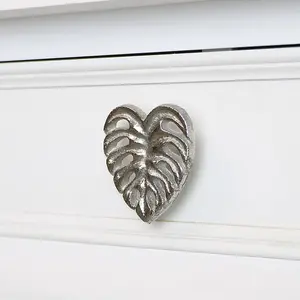 Melody Maison Silver Monstera Leaf Drawer Knob