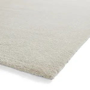 Cream Plain Shaggy Rug, 17mm Thick Stain-Resistant Rug, Modern Rug for Bedroom, LivingRoom, & DiningRoom-80cm X 150cm