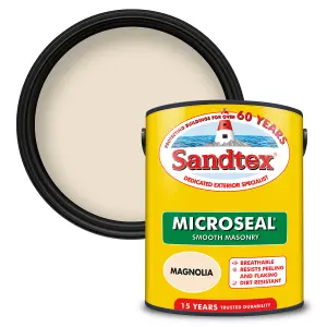 Sandtex Ultra smooth Magnolia Masonry paint, 5L