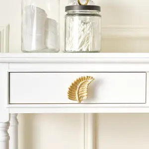 Melody Maison Gold Curved Leaf Drawer Knob