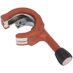 High-Performance Ratcheting Exhaust Pipe Cutter with 67mm Capacity