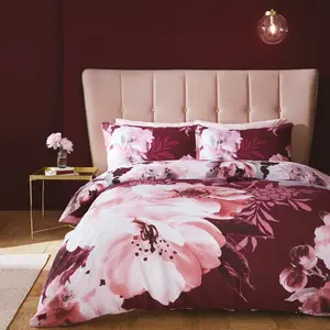 Dramatic Floral Reversible Duvet Cover Set with Pillowcases Red / Double - 2 Standard Pillowcases