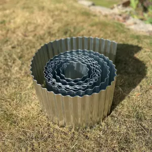 Set of 8 Galvanised Steel Lawn Edging Rolls (16.5cm x 5m)