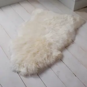 Luxurious Natural Sheepskin Rug XXL