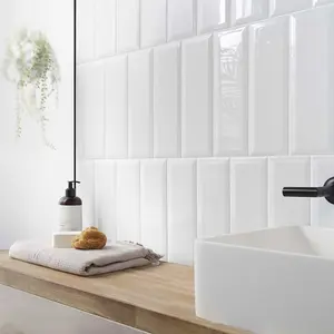 Top Ceramics White Bevelled Gloss Metro Ceramic Wall Tile (L)300mm x (W)100mm Each box 0.84sqm