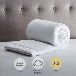 Fogarty Light & Cosy 7.5 Tog Duvet, Size: Single, White