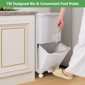 COSTWAY Plastic Step-on Trash Can 40L Kitchen Garbage Bin w/ Lockable Wheels