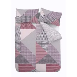 Larsson Geo Duvet Cover Set Pink / Kingsize - 2 Standard Pillowcases