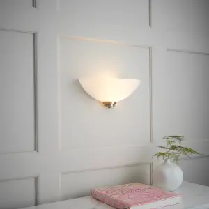 Anson Lighting Ellscott Wall light finished in antique brass plate