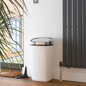 Dihl - UK MADE - 50L White Sensor Bin with Chrome Sensor Lid Kitchen Waste Dust Bin Automatic Motor