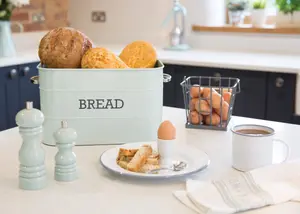 Living Nostalgia Bread Bin with Traditional top-opening lid -Vintage Blue