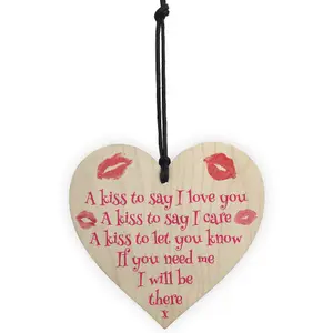 Red Ocean A Kiss To Say I Love You Wooden Heart Hanging Sign Gift Wedding Valentines Day