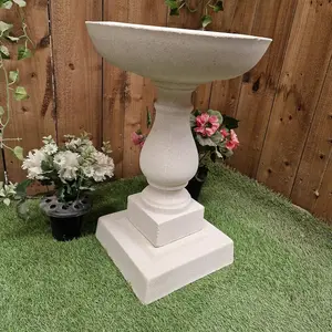 Short Minimalistic Sandstone Birdbath