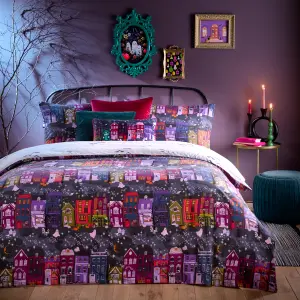 furn. Creepy Town Reversible Duvet Set