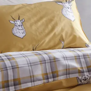 Stag Check Reversible Duvet Cover Set with Pillowcases Beige / Double Duvet Cover + 2 Standard Pillowcases