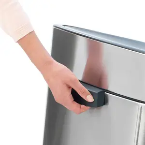 Brabantia Touch Bin Brilliant Steel / 40 L