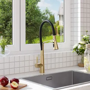 Gold Stainless Steel Side Lever Kitchen Spring Neck Pull Out Kitchen Tap Mixer Tap