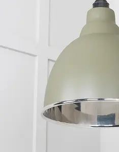 Smooth Nickel Brindley Pendant in Tump