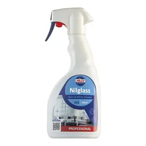 Nilco Nilglass Glass & Mirror WindscreenCleaner 1.5 Litres Spray 500mL x3