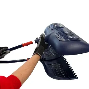 Plastic Leaf Grabber Lightweight, Blue & Red